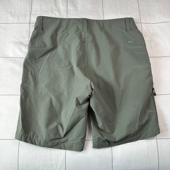 Rohan Shorts Womens 12 Green Sage Roamer Hiking Athletic Stretch Active Trail - Picture 2 of 10